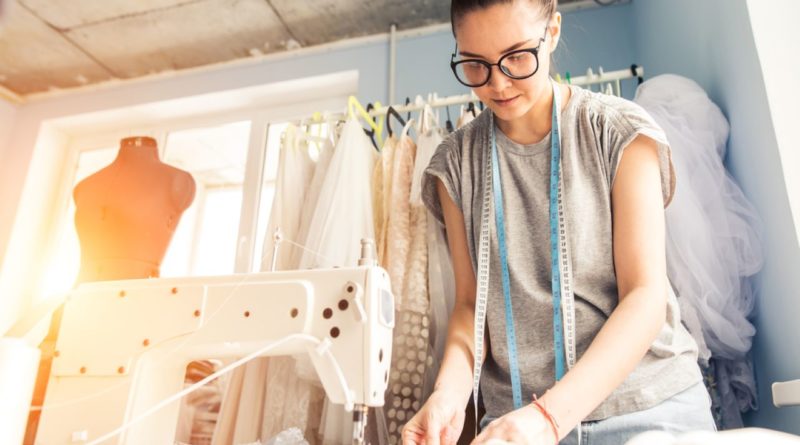 4 Tips for Becoming a Successful Dressmaker