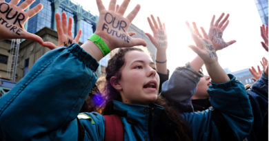 UK students want their tuition fees refunded as they begin their third year of study online