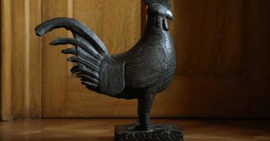 In what has been hailed as a "historic occasion," a Cambridge college will become the first British university to return one of the Benin bronzes to Nigeria later this month.