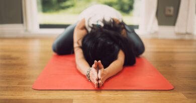 What is Yin Yoga & What are the Benefits?