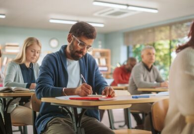Part-Time Courses vs Full-Time Courses: Which Works for Busy Adults?